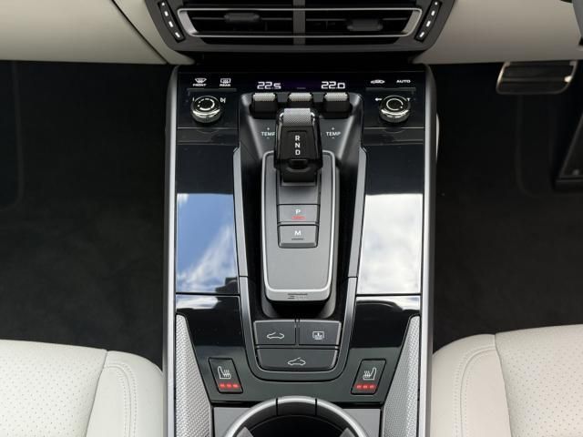 PORSCHE PORSCHE 911 2020