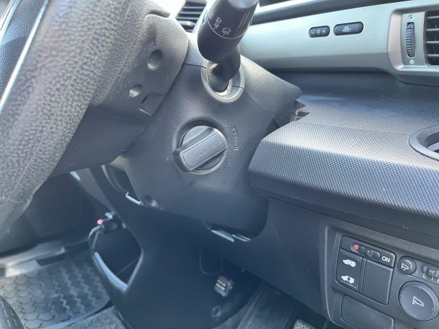 HONDA FREED Spike 2010