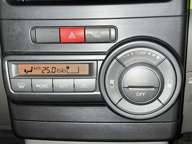 DAIHATSU MOVE CONTE 2014