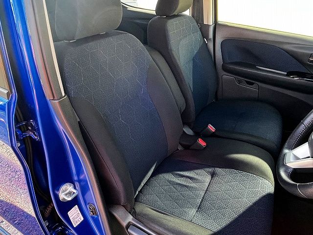 MITSUBISHI ek X 2020