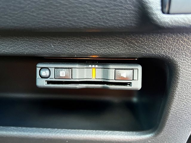 MITSUBISHI ek X 2020