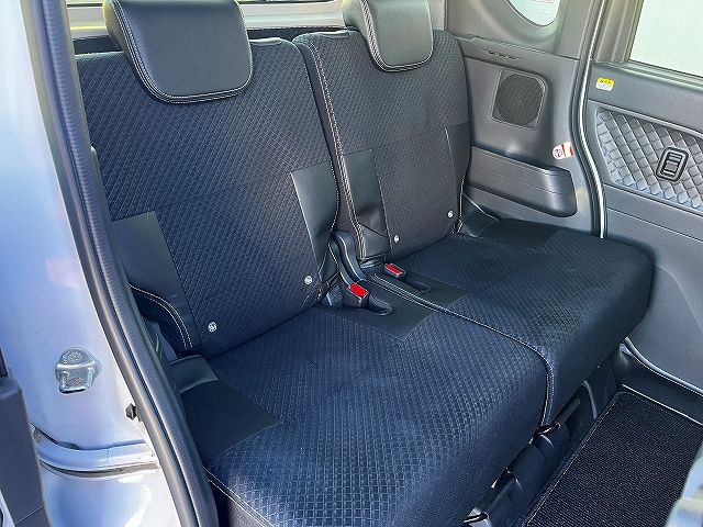 DAIHATSU TANTO CUSTOM 2021