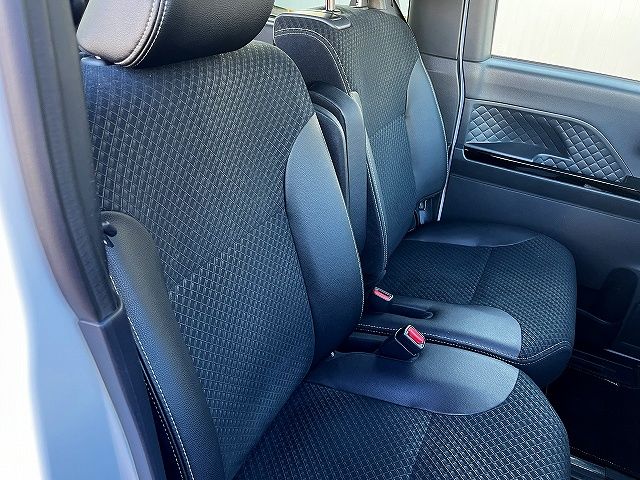 DAIHATSU TANTO CUSTOM 2021