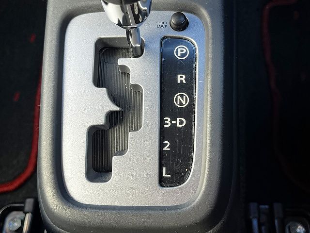 SUZUKI JIMNY 4WD 2013