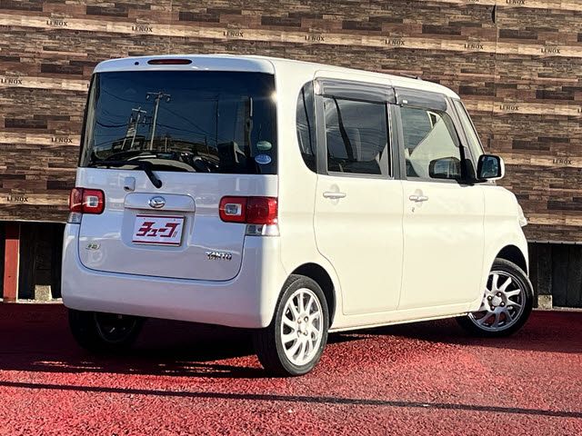 DAIHATSU TANTO 2012