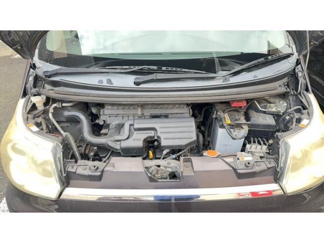 DAIHATSU MOVE CUSTOM 2009