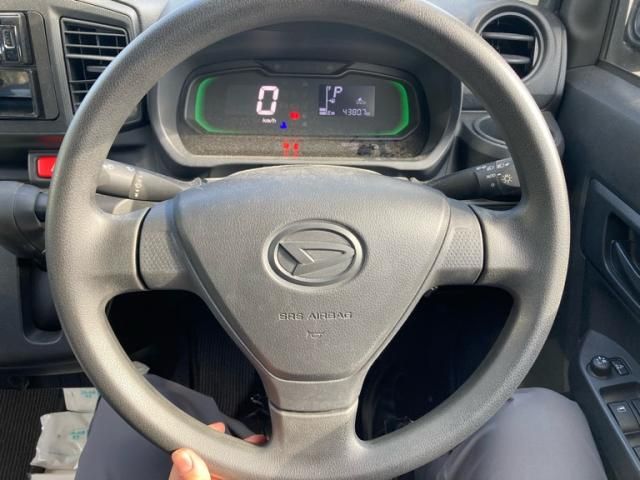 DAIHATSU MIRA e:S 2023