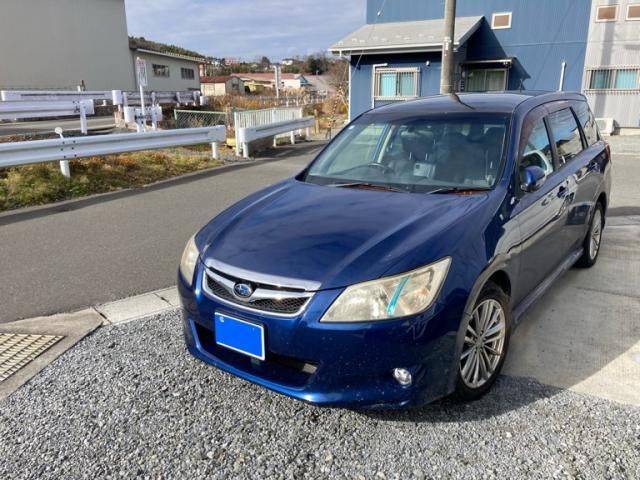 SUBARU EXIGA 4WD 2010