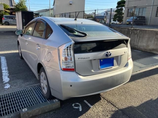 TOYOTA PRIUS 2010