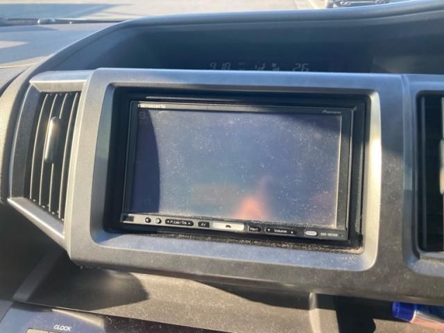 HONDA STEPWAGON 2011