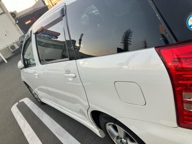 TOYOTA WISH 2005