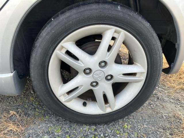 MITSUBISHI COLT 2002