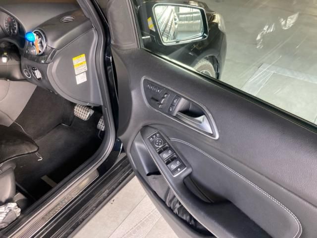 MERCEDES BENZ MERCEDES BENZ B class 2012