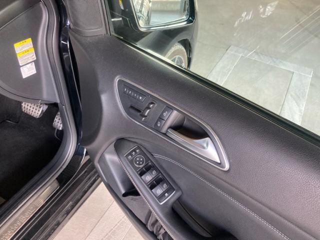 MERCEDES BENZ MERCEDES BENZ B class 2012