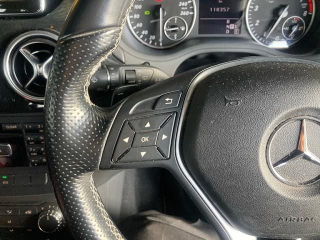 MERCEDES BENZ MERCEDES BENZ B class 2012