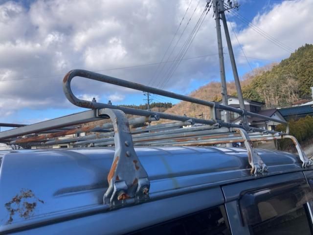 DAIHATSU HIJET CARGO 4WD 2011