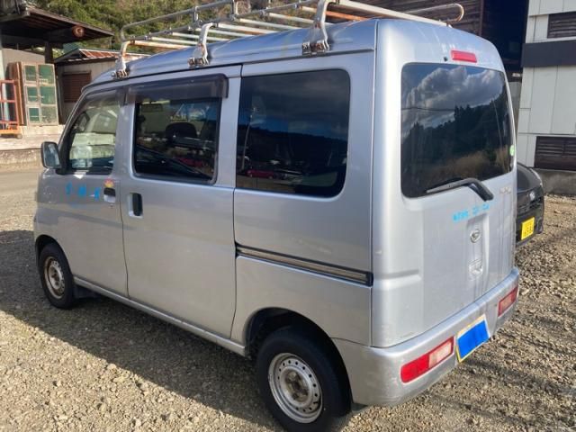 DAIHATSU HIJET CARGO 4WD 2011