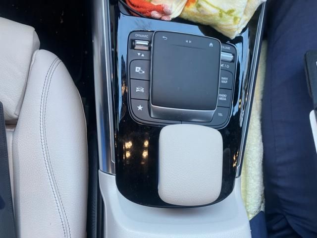 MERCEDES BENZ MERCEDES BENZ GLA class 2021