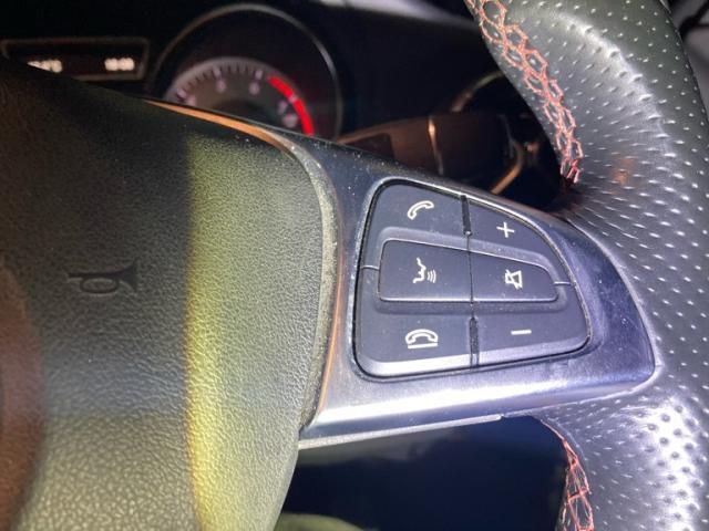 MERCEDES BENZ MERCEDES BENZ CLA Shooting Brake 2015