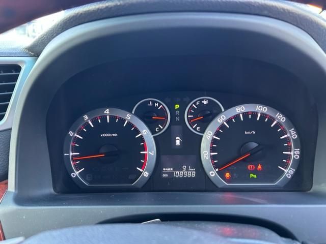 TOYOTA VELLFIRE 2010