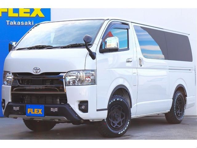 TOYOTA HIACE van 4WD 2024
