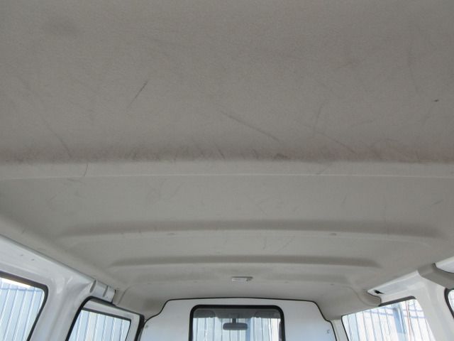 NISSAN NV350 CARAVAN 1.2t 2017