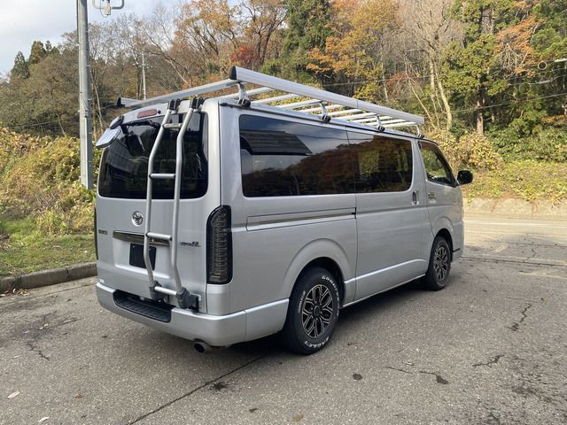 TOYOTA HIACE van 4WD 2014