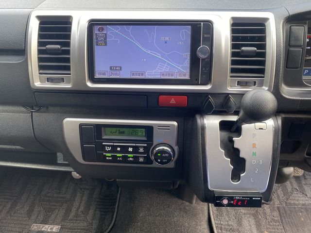 TOYOTA HIACE van 4WD 2014