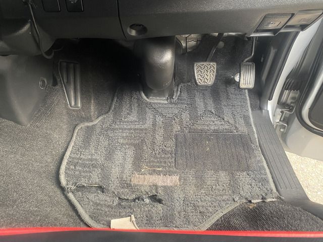 TOYOTA HIACE van 4WD 2014