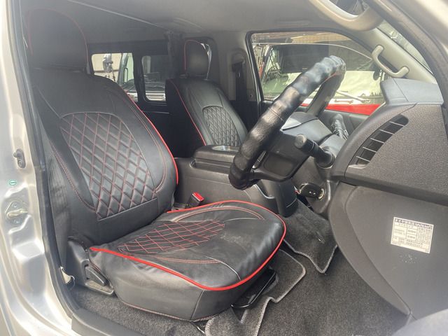 TOYOTA HIACE van 4WD 2014