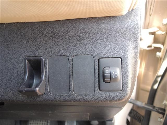 DAIHATSU MIRA Cocoa 2009