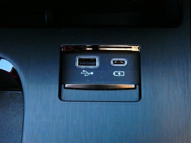 TOYOTA LEXUS ES300h 2023