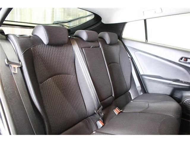 TOYOTA PRIUS 4WD 2018