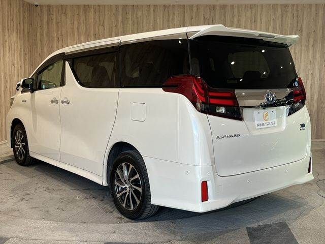 TOYOTA ALPHARD hybrid 4WD 2015