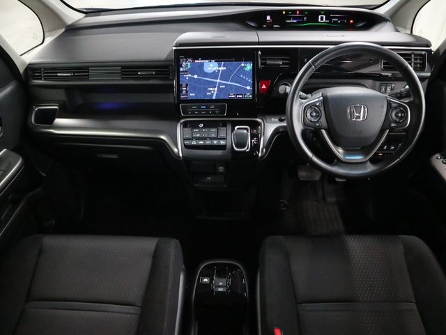 HONDA STEPWAGON SPADA HYBRID 2018