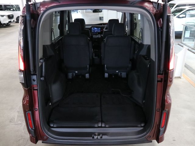 HONDA STEPWAGON SPADA HYBRID 2018