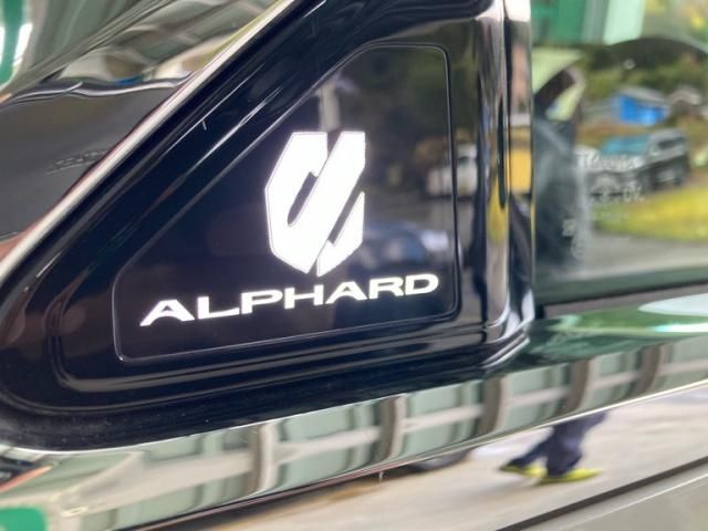 TOYOTA ALPHARD 2024