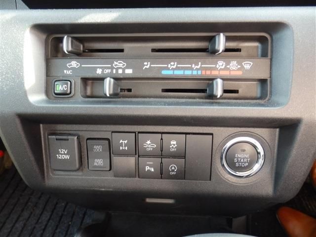 DAIHATSU HIJET truck 4WD 2024