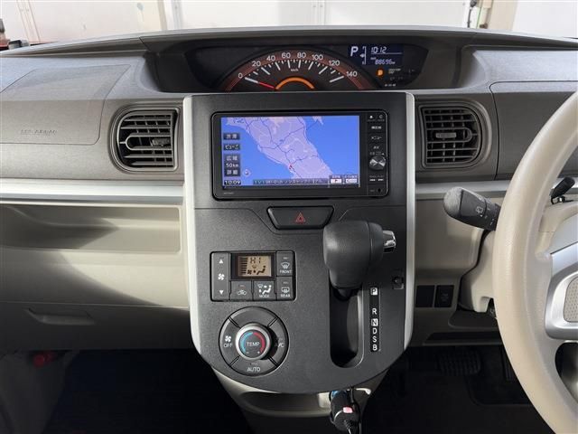 DAIHATSU TANTO 4WD 2015