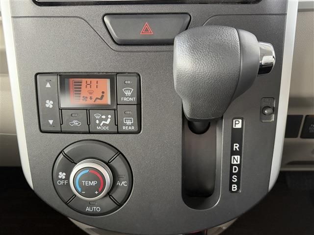 DAIHATSU TANTO 4WD 2015