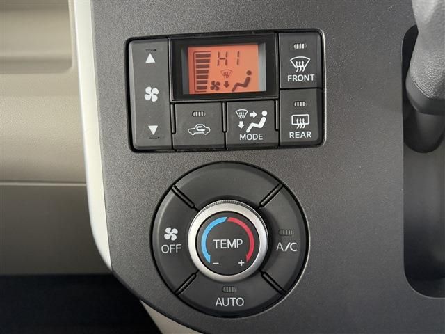 DAIHATSU TANTO 4WD 2015