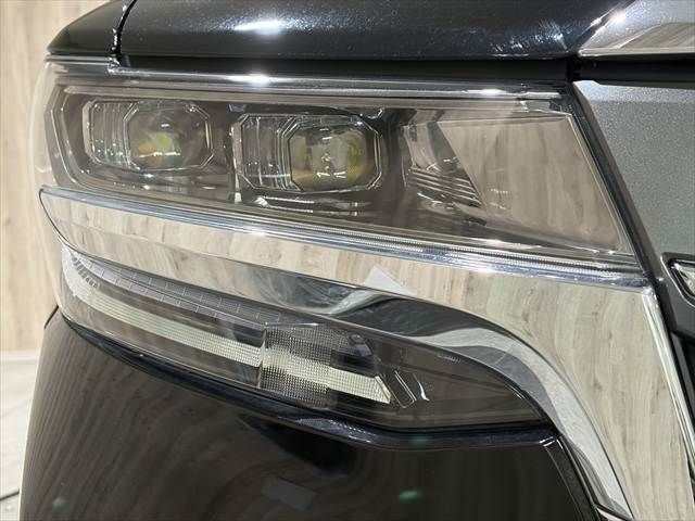 TOYOTA ALPHARD 4WD 2020