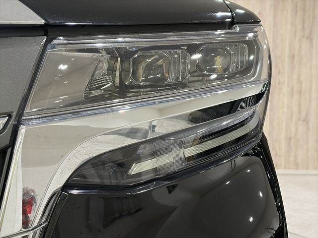 TOYOTA ALPHARD 4WD 2020