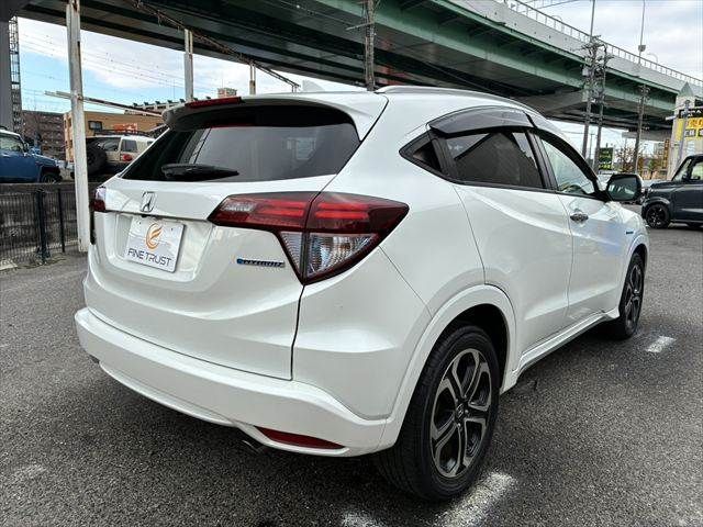 HONDA VEZEL HYBRID 2016