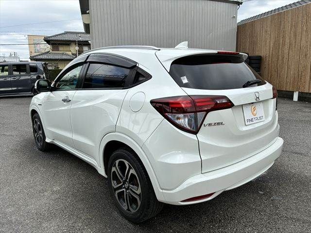 HONDA VEZEL HYBRID 2016