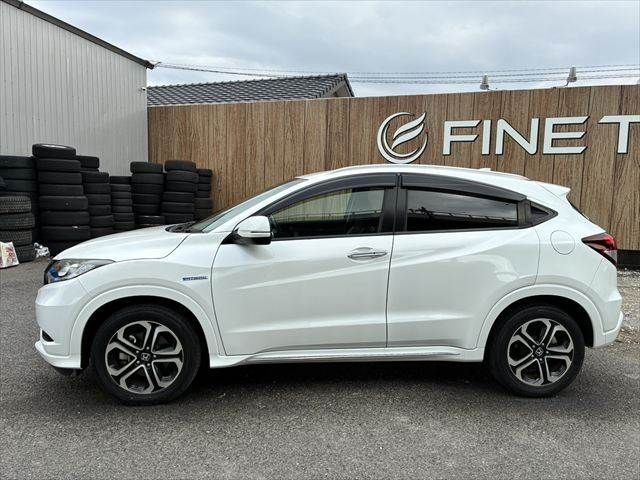 HONDA VEZEL HYBRID 2016