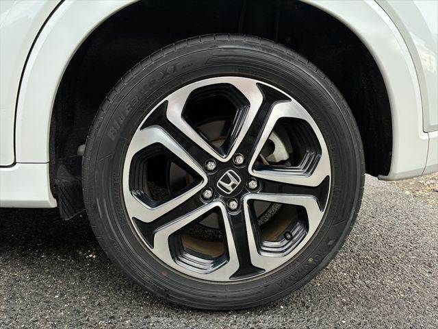 HONDA VEZEL HYBRID 2016