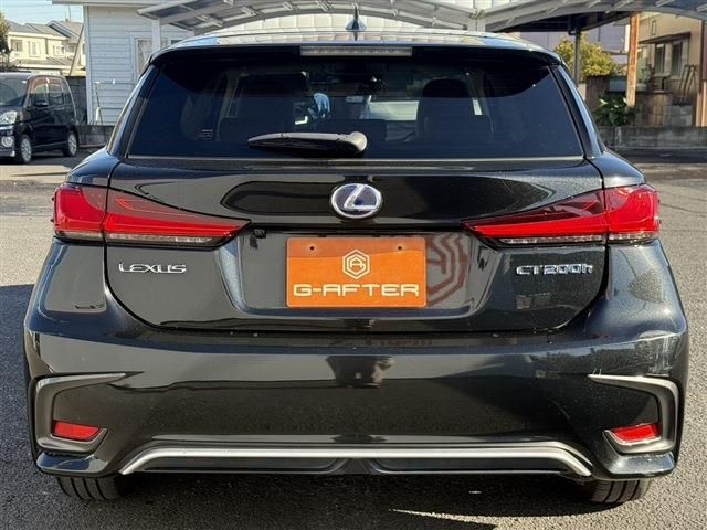 TOYOTA LEXUS CT200h 2020