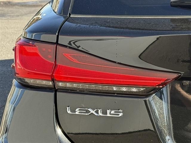 TOYOTA LEXUS CT200h 2020