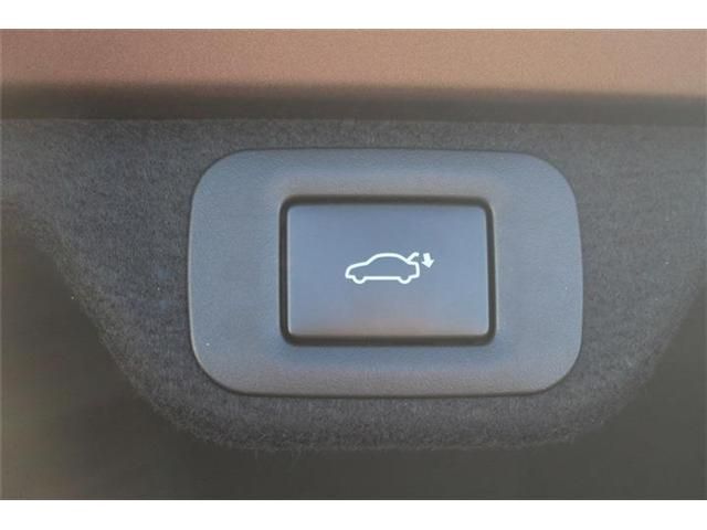 TOYOTA CROWN CROSSOVER 2022